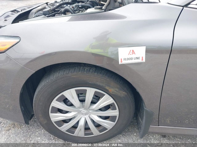 Toyota Camry Le Hybrid 2022 4T1C31AK2NU593883 Image 13