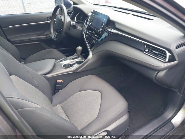 Toyota Camry Le Hybrid 2022 4T1C31AK2NU593883 Image 5