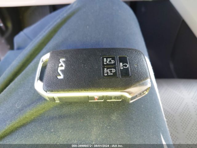 KNDNB4H35P6191556 KIA Carnival Mpv Lx Seat Package