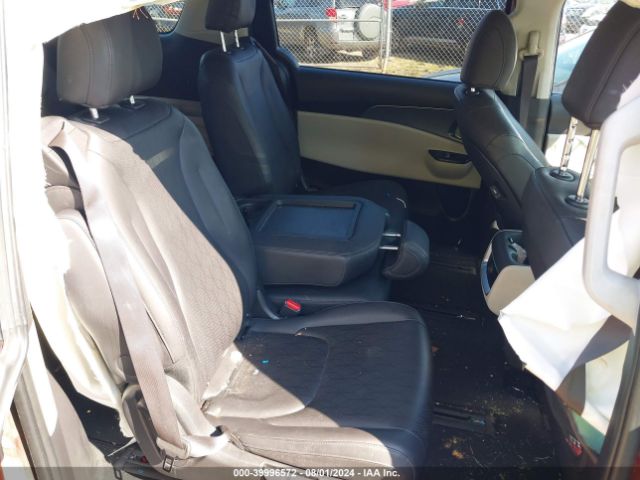 KNDNB4H35P6191556 KIA Carnival Mpv Lx Seat Package