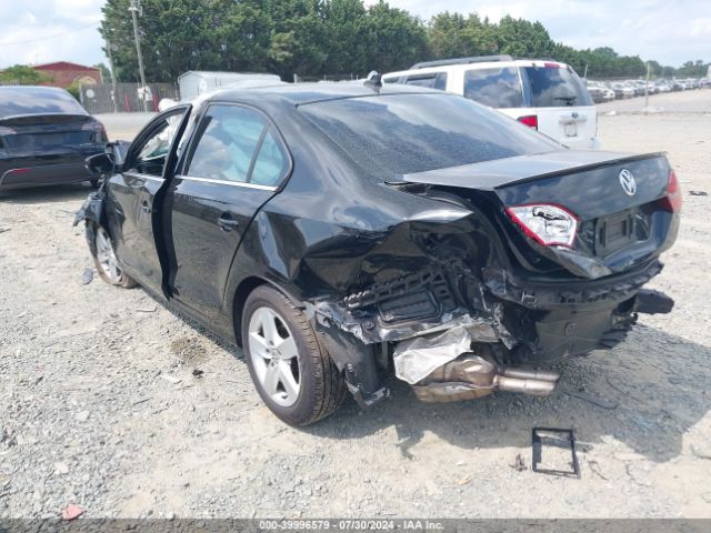 3VW3L7AJXEM431483 Volkswagen Jetta 2.0l Tdi