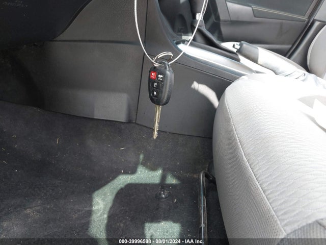 Toyota COROLLA LE 2017 5YFBURHE4HP629926 Image 11