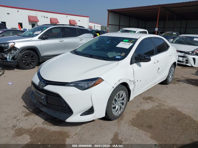 Toyota COROLLA LE 2017 5YFBURHE4HP629926 Image 2