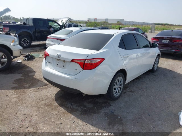 Toyota COROLLA LE 2017 5YFBURHE4HP629926 Image 4