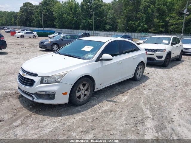 Chevrolet Cruze 1lt Auto 2015 1G1PC5SB2F7162349 Image 2