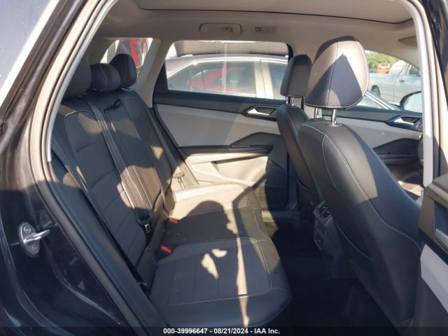 3VVLX7B2XNM091798 Volkswagen Taos 1.5t Se