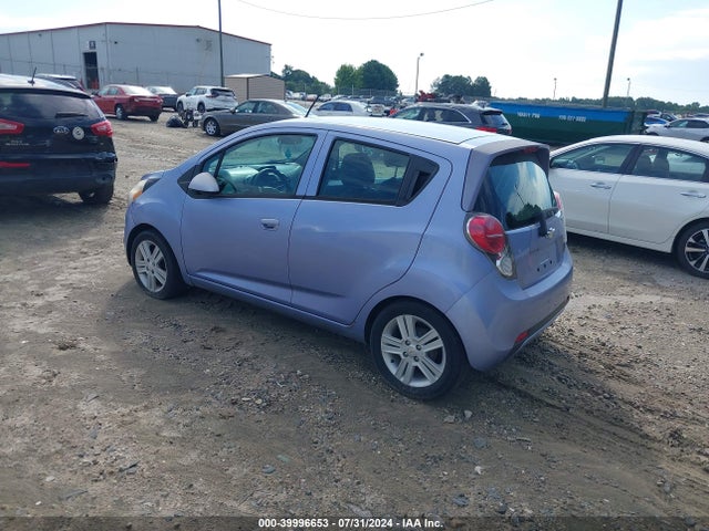 Chevrolet Spark 1lt Auto 2014 KL8CD6S97EC564873 Image 3