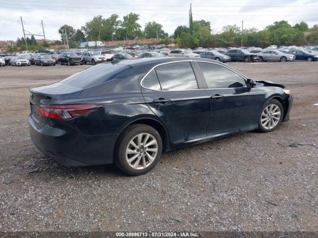 4T1C11AK1RU863522 Toyota CAMRY LE