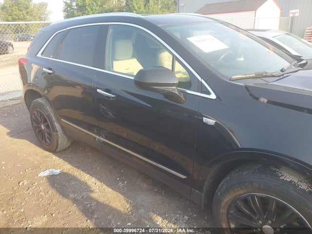 1GYKNARS7KZ111061 Cadillac Xt5 Standard