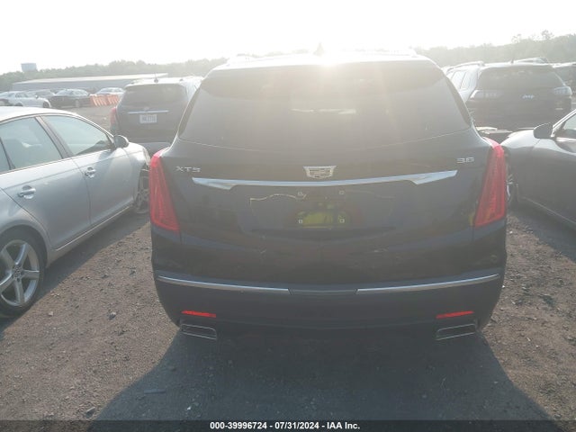 1GYKNARS7KZ111061 Cadillac Xt5 Standard