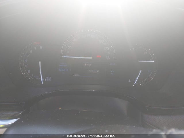 1GYKNARS7KZ111061 Cadillac Xt5 Standard