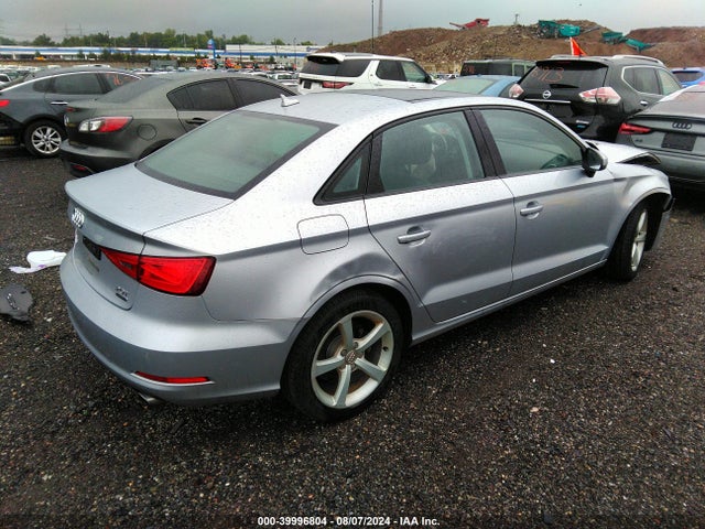 Audi A3 2.0t Premium 2016 WAUB8GFF9G1021629 Image 4
