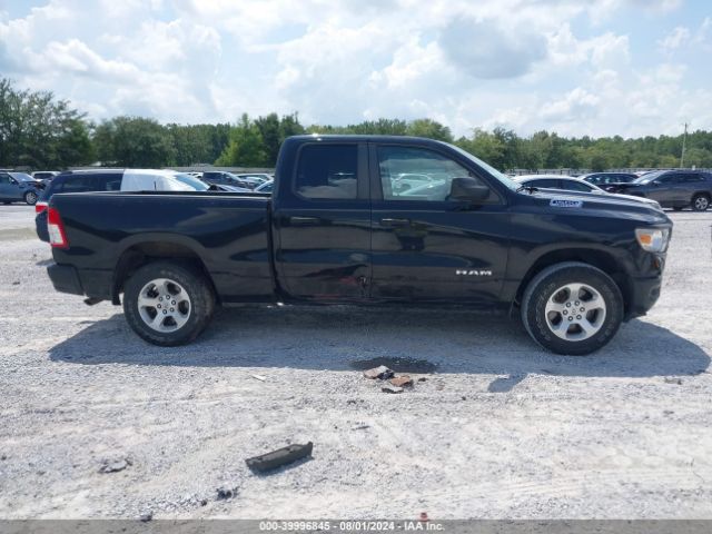 1C6RRECT9KN604191 RAM 1500 Tradesman Quad Cab 4x2 6'4 Box