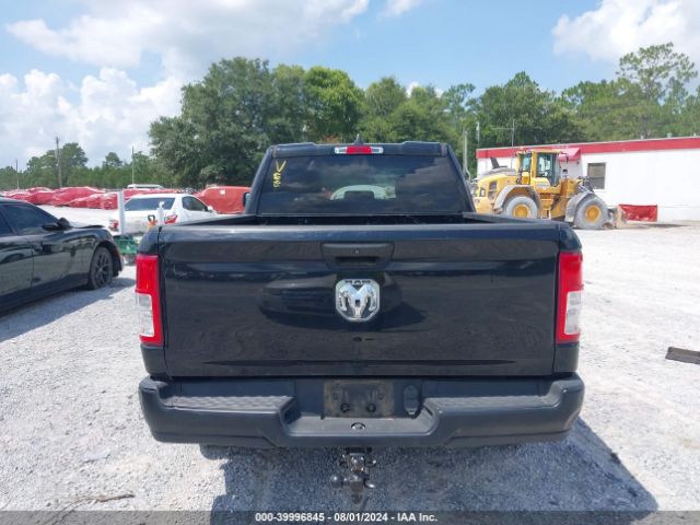 1C6RRECT9KN604191 RAM 1500 Tradesman Quad Cab 4x2 6'4 Box