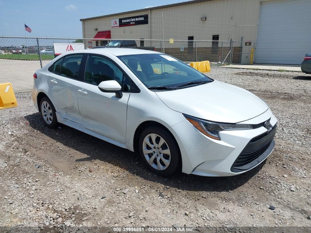 Toyota COROLLA LE 2024 5YFB4MDE1RP110827 main image