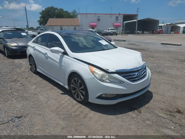 2014 5NPEC4AB9EH834928 main image