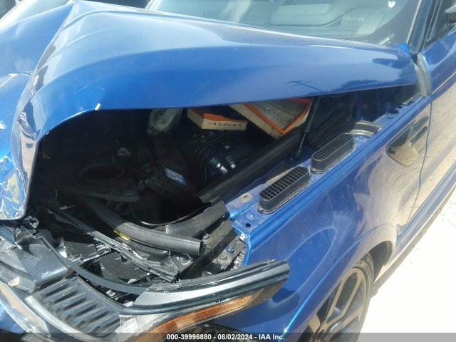 SALWZ2RE2MA761289 Land Rover Range Rover Sport Svr/svr Carbon Edition