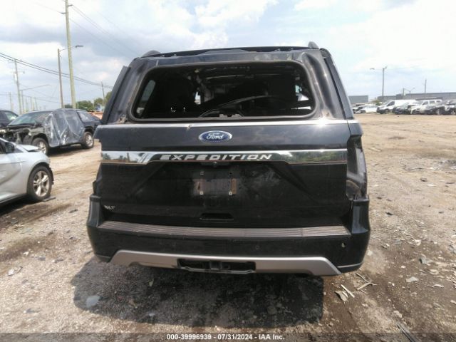 1FMJU1JT2KEA85318 Ford Expedition Xlt
