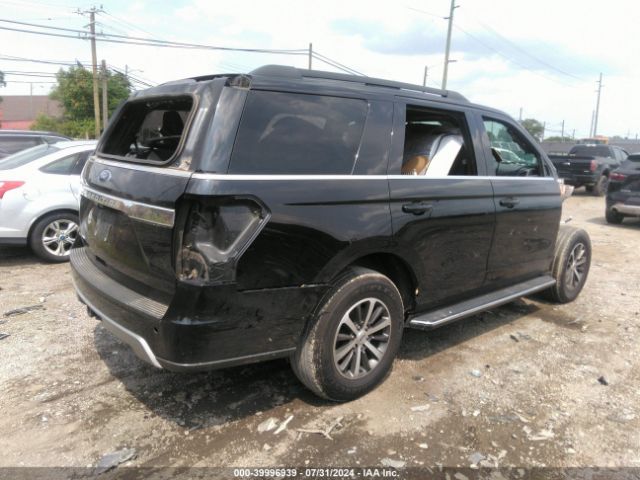 1FMJU1JT2KEA85318 Ford Expedition Xlt