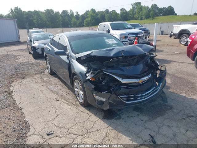 1G1ZD5ST8KF157834 Chevrolet MALIBU LT