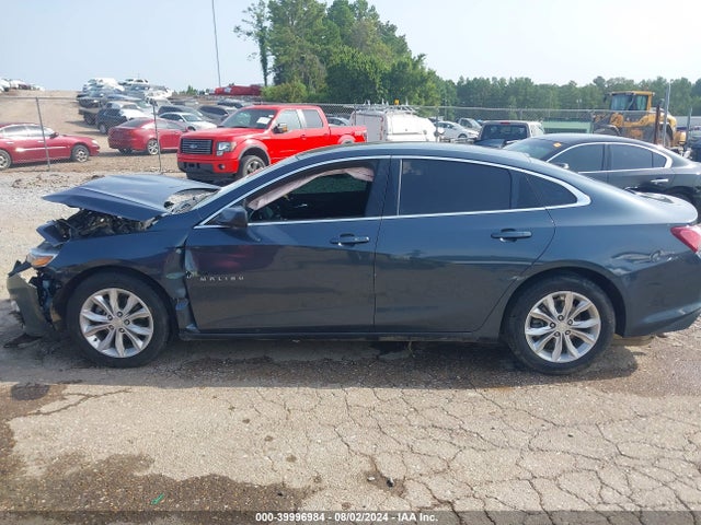 1G1ZD5ST8KF157834 Chevrolet MALIBU LT
