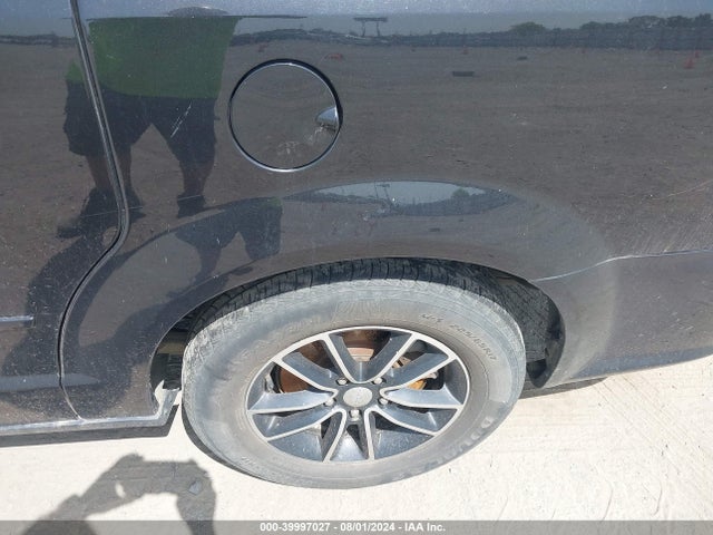 2C4RDGEGXHR640311 Dodge Grand Caravan Gt