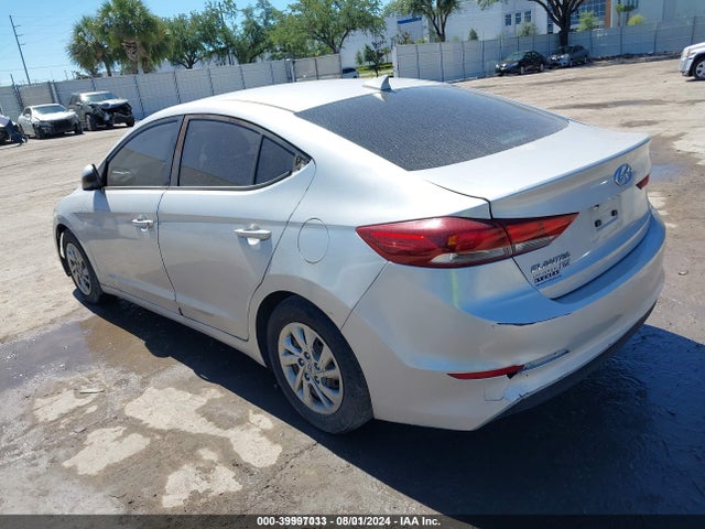 Hyundai ELANTRA SE 2017 KMHD74LF2HU109449 Image 3