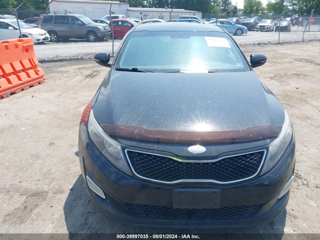 5XXGM4A75EG333922 KIA Optima Lx