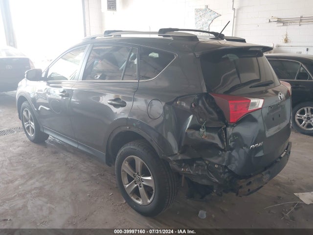 Toyota Rav4 Xle 2015 JTMRFREVXFD156563 Image 3