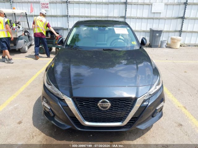1N4BL4DW2LC273570 Nissan Altima Sv Intelligent Awd
