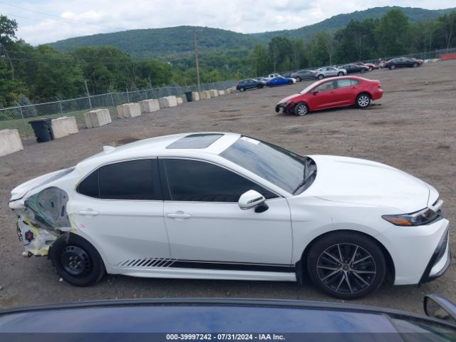 4T1G11BK5PU084203 Toyota Camry Se Awd
