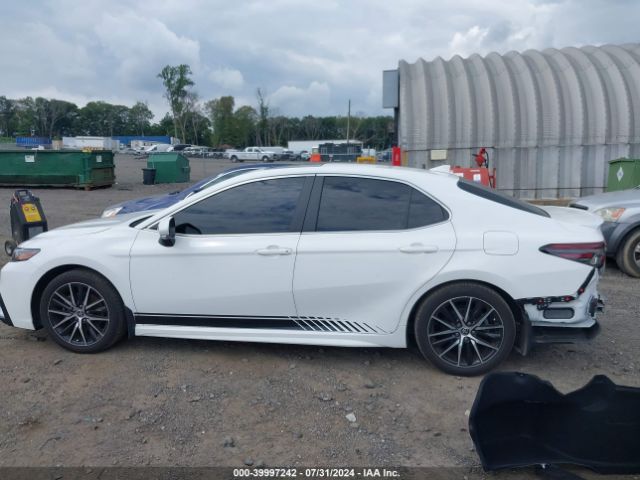 4T1G11BK5PU084203 Toyota Camry Se Awd
