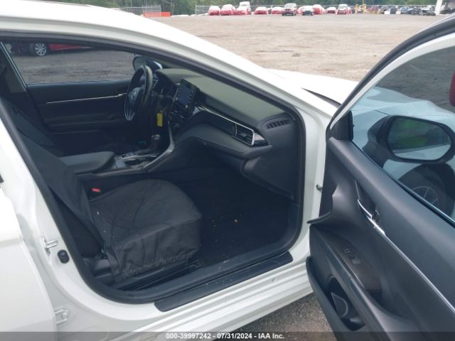 4T1G11BK5PU084203 Toyota Camry Se Awd
