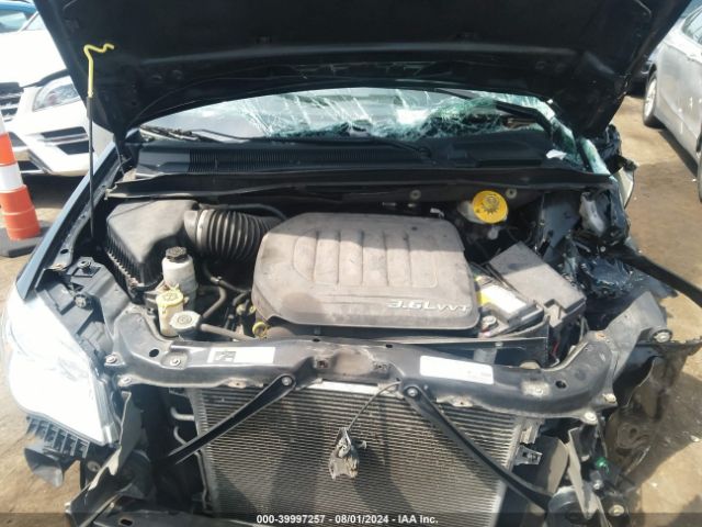 2C4RC1CG5ER107720 Chrysler Town & Country Touring-l
