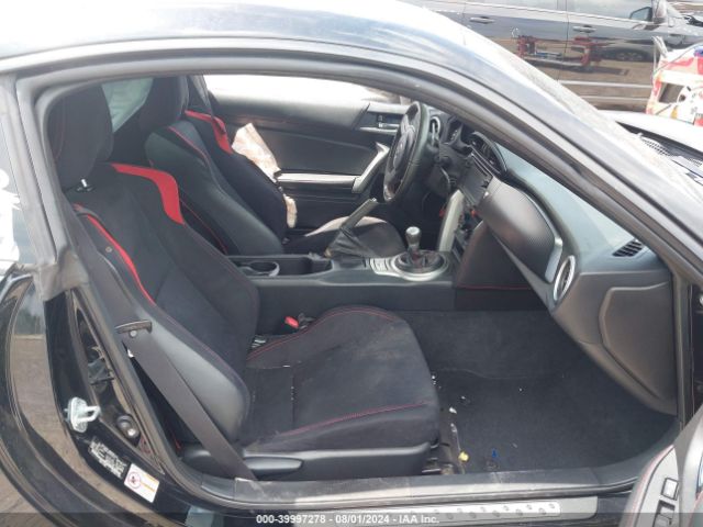 JF1ZNAA14E8705372 Scion FR-S