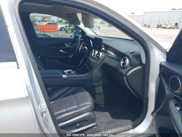 WDC0G4KB6GF100879 Mercedes-Benz Glc 300 4matic