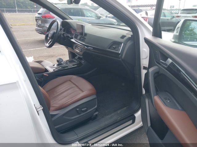 WA1BNAFYXJ2179905 Audi Q5 2.0t Premium/2.0t Tech Premium