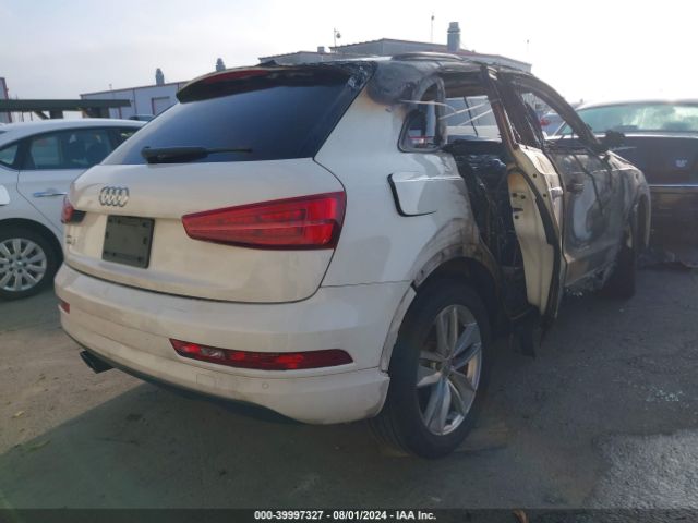 WA1BCCFS1JR028617 Audi Q3 2.0t Premium/2.0t Sport Premium