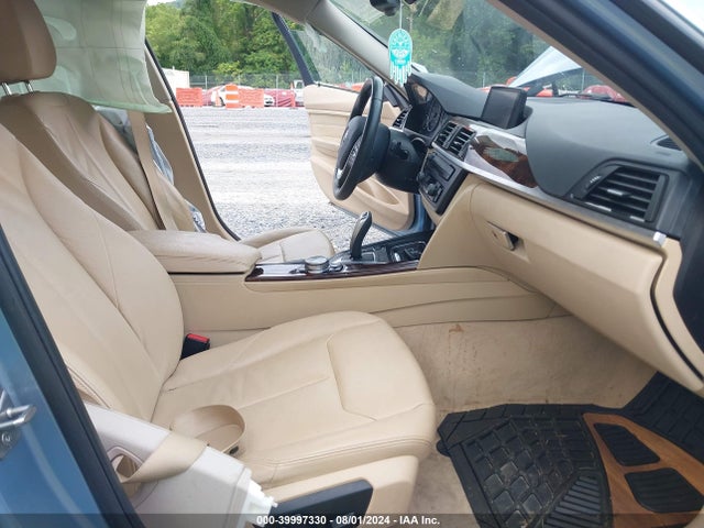 WBA3D5C59EKX97895 BMW 328d Xdrive