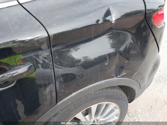 5LMCJ3D98HUL09085 Lincoln Mkc Reserve