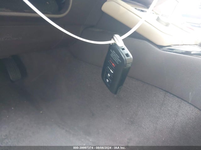 JTHBW1GG9G2108209 Lexus ES 300H