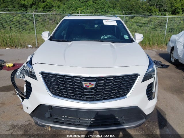1GYFZCR4XPF107663 Cadillac Xt4 Fwd Premium Luxury