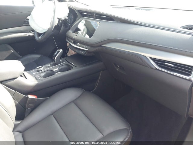 1GYFZCR4XPF107663 Cadillac Xt4 Fwd Premium Luxury
