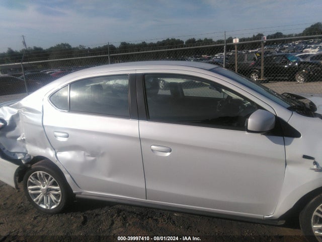 ML32FUFJXPHF03129 Mitsubishi Mirage G4 Black Edition/es/le