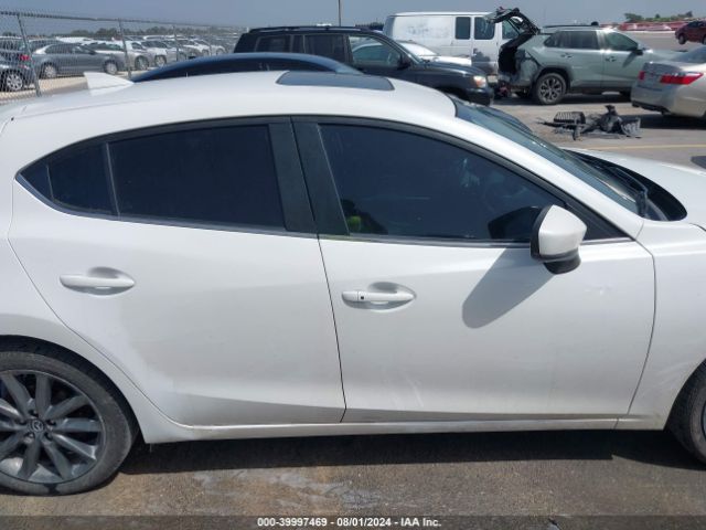 3MZBN1M38JM225105 Mazda Mazda3 Grand Touring