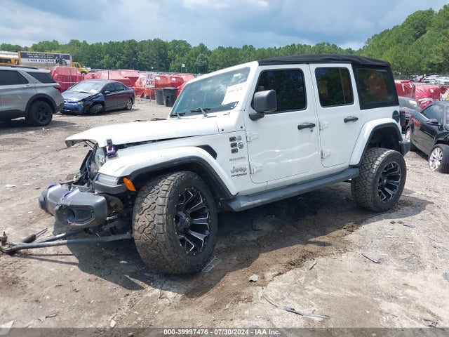 1C4HJXEN1JW247720 Jeep Wrangler Unlimited Sahara 4x4