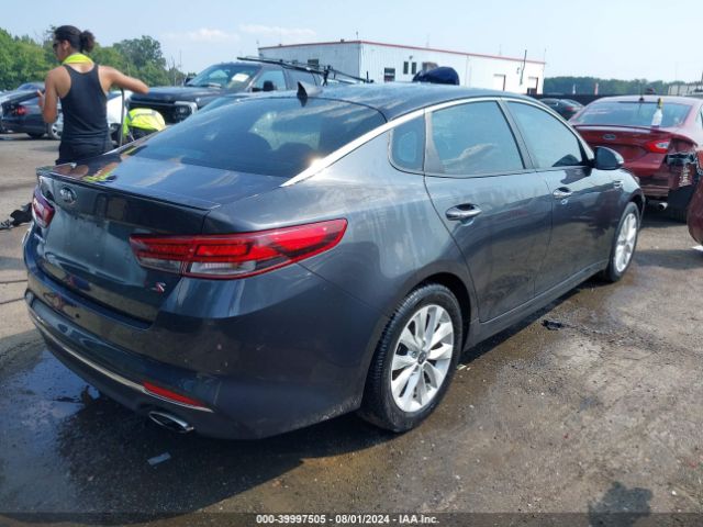 5XXGT4L36JG188218 KIA Optima S