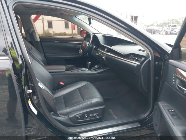 JTHBK1GG2E2141769 Lexus ES 350