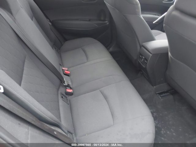 7MUCAAAG0RV093873 Toyota Corolla Cross Le