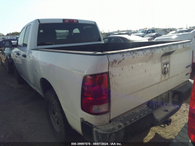 1C6RR7FG1KS626312 RAM 1500 Classic Tradesman Quad Cab 4x4 6'4 Box